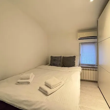 Apartment Lomina Luxe Belgrade
